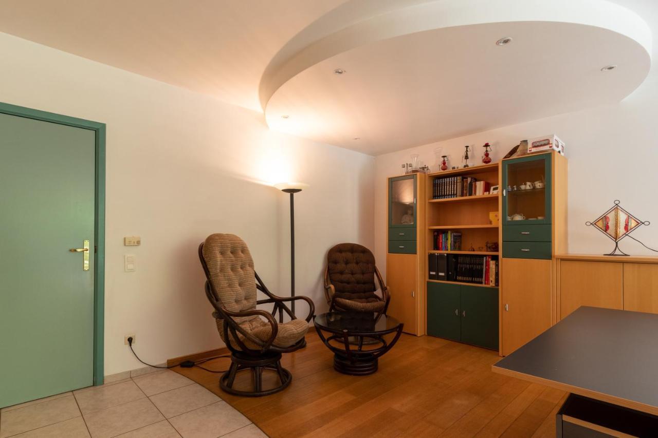 Vakantiehuis Salamander Maasmechelen Εξωτερικό φωτογραφία